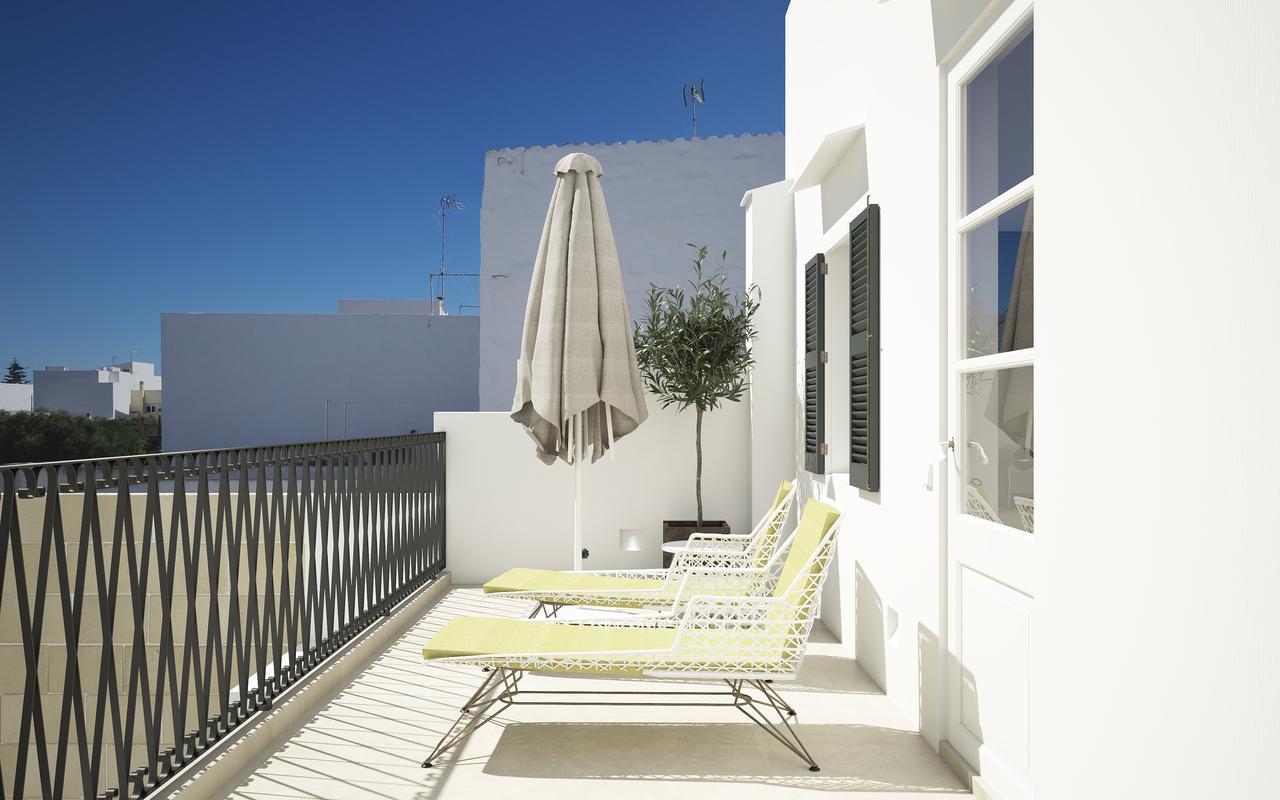 Llonga'S 11Th Youth Hostel Ciutadella  Extérieur photo